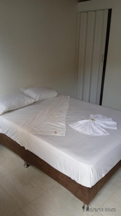 Hostal Arambulo Villavieja Dış mekan fotoğraf
