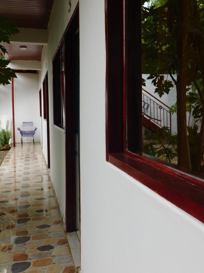 Hostal Arambulo Villavieja Dış mekan fotoğraf