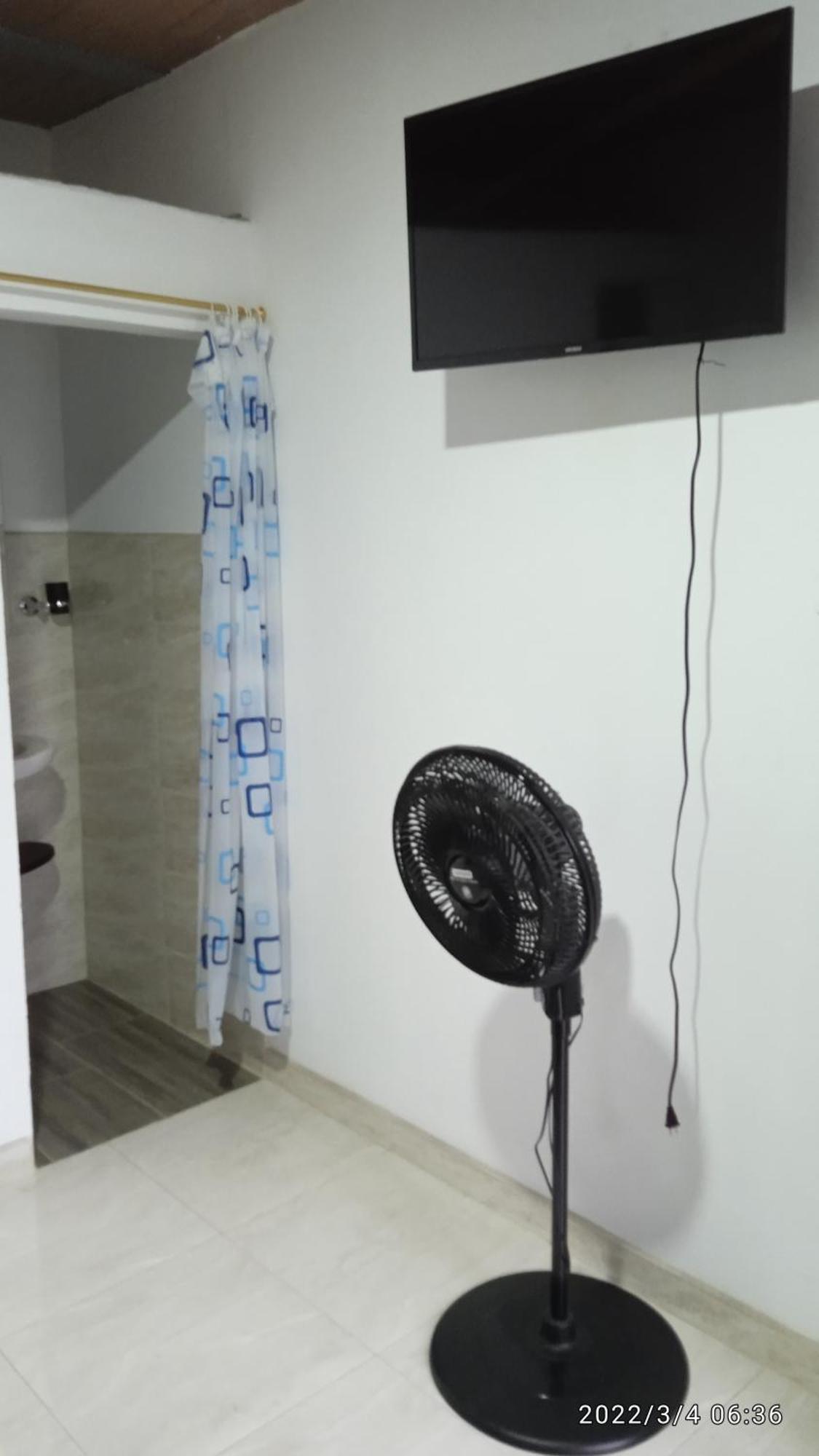 Hostal Arambulo Villavieja Dış mekan fotoğraf